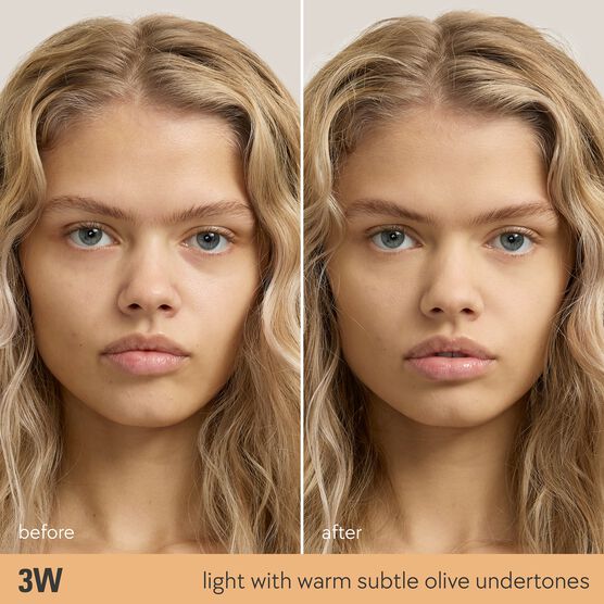 BASE BLUR POWDER 3W FOUNDATION
